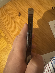 iPhone 12 Pro 128 (4 foto / 6)