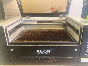 AEON MIRA 7 – 60W CO₂ lasergraveerija (3 foto / 6)