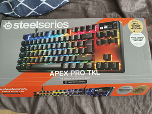 Müüa klaviatuur Steelseries Apex Pro Gen 3 (4 foto / 10)