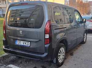 Peugeot Rifter (3 фото из 10)