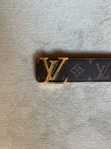LV Коричневый ремень (2 фото из 3)