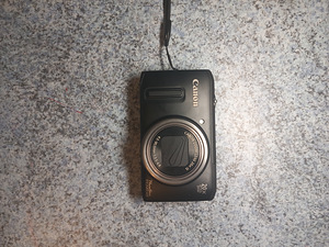 Canon PowerShot SX240 HS kaamera (2 foto / 3)