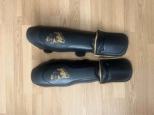 Снаряжение для тайского бокса (4 фото из 5)