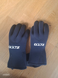 Neopreen kindad (1 foto / 2)