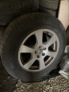 Müüa volvo veljed (3 foto / 3)