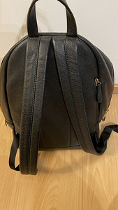 Продам кожаный оригинальный рюкзак Michael Kors (3 фото из 5)