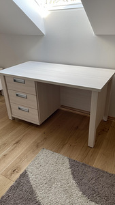 Müüa mööbli komplekt (4 foto / 5)