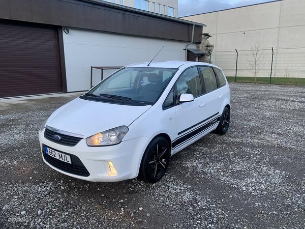 Ford C-Max Facelift (foto #1)