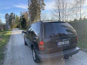 Chrysler voyager 2.5D (5 foto / 15)