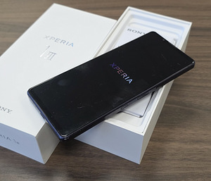 Sony Xperia 1 III (3 foto / 5)