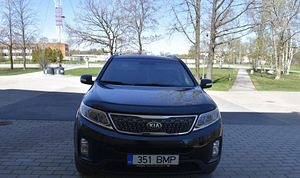 Kia Sorento 2014 145 kw/h 2.2 Diisel *Kohustlik nägemine* (2 foto / 11)