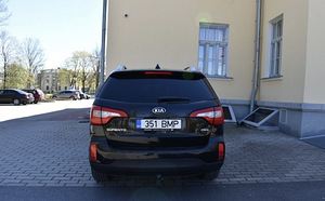Kia Sorento 2014 145 kw/h 2.2 Diisel *Kohustlik nägemine* (4 foto / 11)