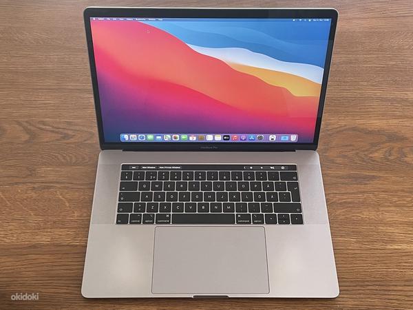 MacBook Pro 15 i7/16GB/256GB Space Gray 2018 (фото #1)