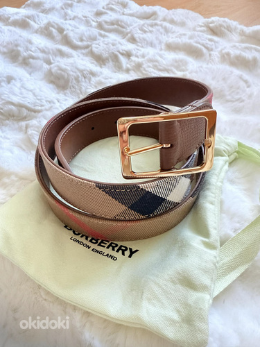 Новый ремень Burberry