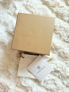 Versace V-Eternal lady käekell (6 foto / 6)