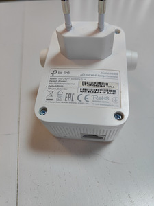 TP-Link WiFi leviala laiendaja RE305 (2 foto / 3)