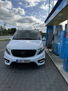 Mercedes Benz V220 (10 foto / 14)