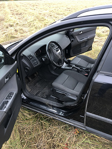 Volvo V50 1,6tdi (3 foto / 14)