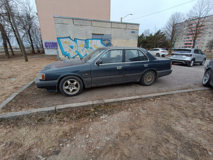 Mazda 929 1989 manual v6 tagavedu (6 foto / 7)
