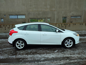 Ford Focus EcoBoost 2014 1.6 110kw 200.000 (3 foto / 11)