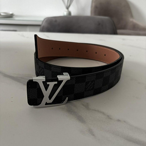 Louis vuitton belt 125cm (1 foto / 1)