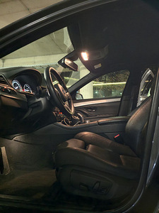 BMW 520 d (13 foto / 15)