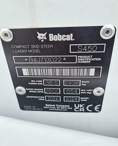 Bobcat S450 (6 foto / 10)