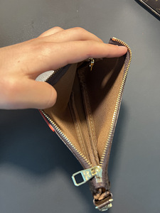 Louis Vuitton käekott (UUS) (4 foto / 5)