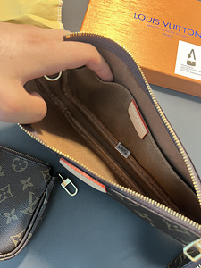 Louis Vuitton käekott (UUS) (5 foto / 5)
