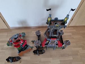 Müüa korralik loss koos aarete peidupaigaga (8 foto / 9)