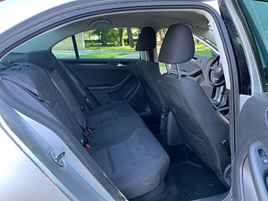 Volkswagen Jetta Comfortline 1.4 90kW (6 foto / 8)