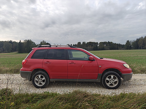 Продается Mitsubishi Outlander (6 фото из 10)