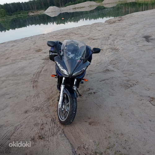 Продам Yamaha FZS 600 Fazer