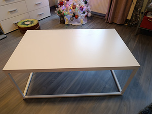 Ilus laud. Väga korralik! 100*60*40 (1 foto / 3)