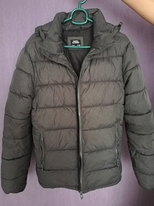 Продам куртку на мальчика (2 фото из 2)