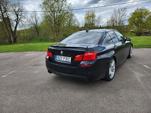 BMW F10 530D (7 foto / 15)