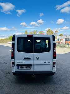 OPEL VIVARO-B - 2017a - 1.6d - 70kw - 123000km (5 foto / 9)