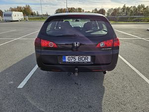Honda accord (2 foto / 14)