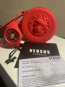 Новые часы Versace (1 фото из 2)