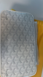 Goyard bag (3 foto / 6)