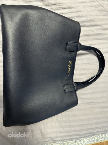 Продам сумку оригинал Tommy Hilfiger