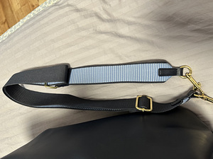 Продам сумку оригинал Tommy Hilfiger (6 фото из 10)