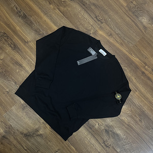 Stone Island Sweater (1 foto / 5)