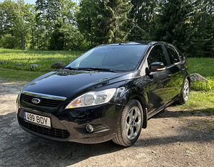 Ford Focus 1.6 74 kW (1 foto / 12)