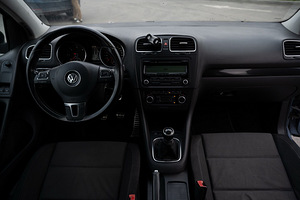 Volkswagen golf 6 (6 foto / 15)