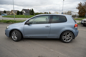 Volkswagen golf 6 (12 foto / 15)
