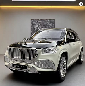 1:24 Mercedes Benz Maybach (2 foto / 7)