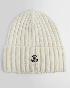 ШАПКА ЗИМНЯЯ MONCLER (2 фото из 9)
