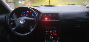 Volkswagen Golf 1.8 92kW (8 foto / 15)