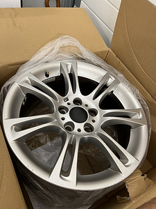 BMW 350 STYLE ORIGINAL 18” ДИСКИ (4 фото из 6)